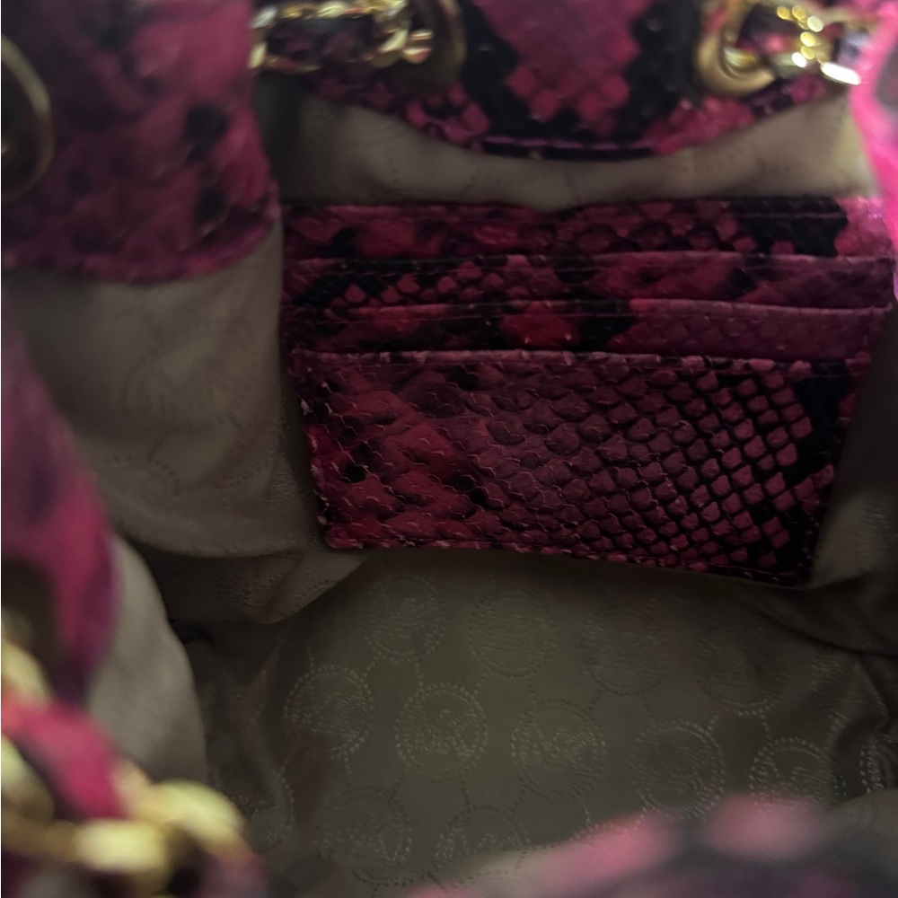 Michael Kors Pink Snake Print leather Crossbody Bag - Picture 10 of 10